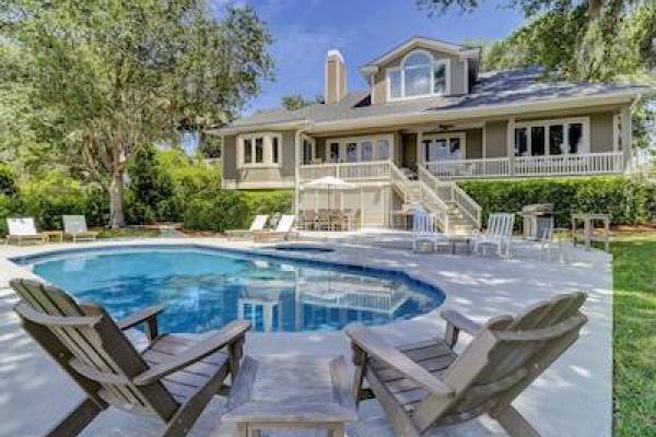 exterior of private home in hilton head