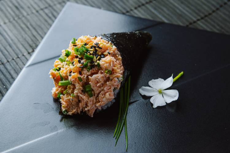sushi roll on a plate