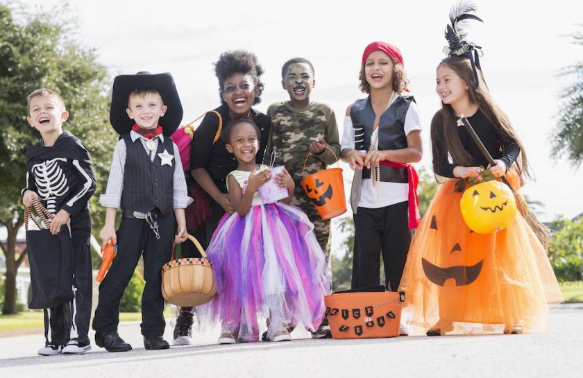 kids in halloween costumes