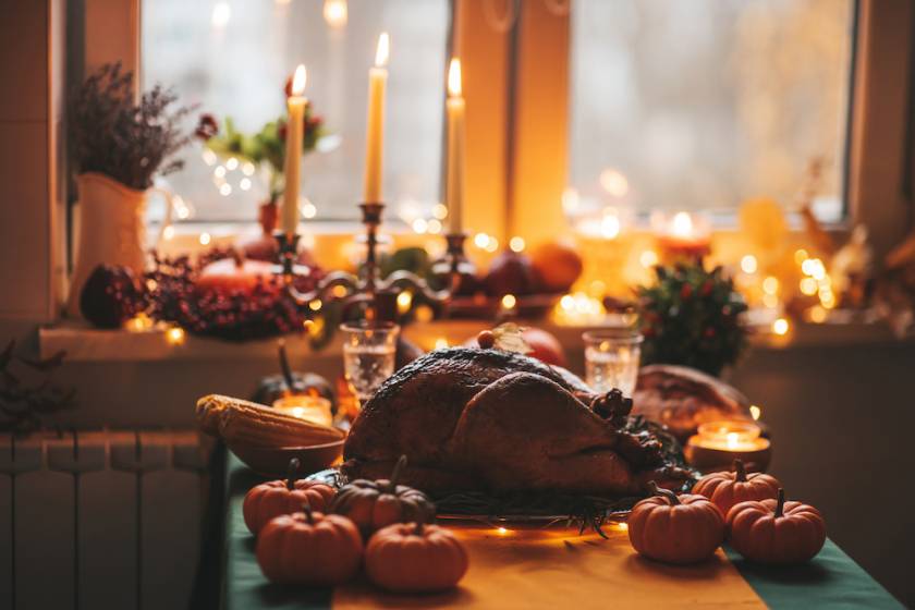 table set for Thanksgiving dinner 